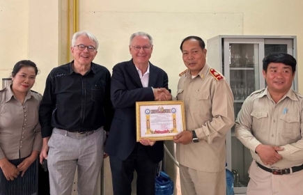 Feierliche Amtsübergabe in Savannakhet, Laos